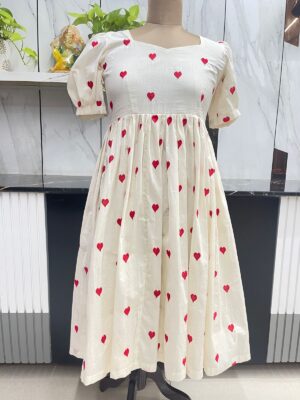 Pure cotton heart embroidery dress